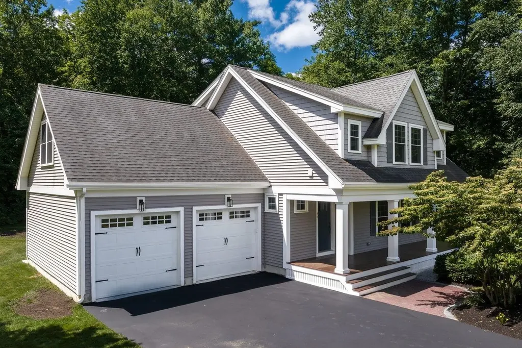 52 Tansy Avenue Stratham NH 03885