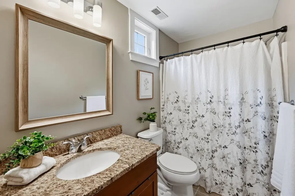52 Tansy Avenue Stratham NH 03885