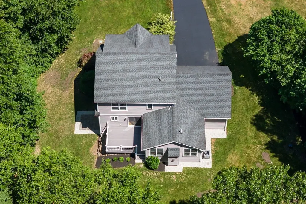 52 Tansy Avenue Stratham NH 03885