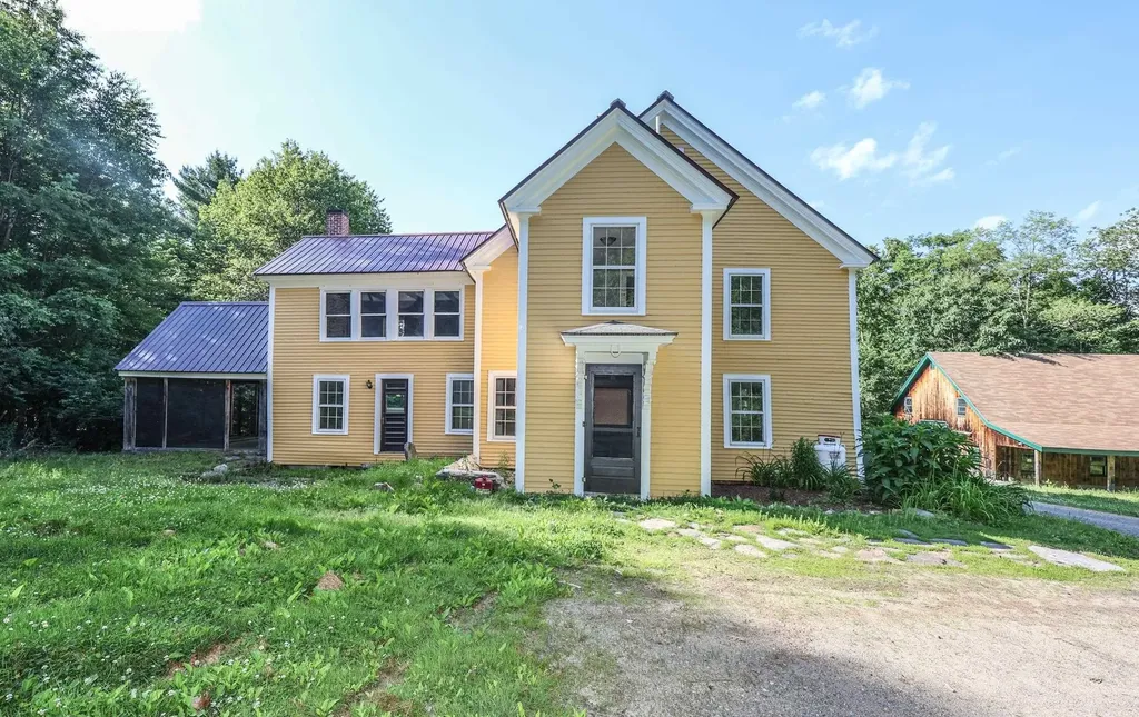 107 Greenfield Road New Boston NH 03070
