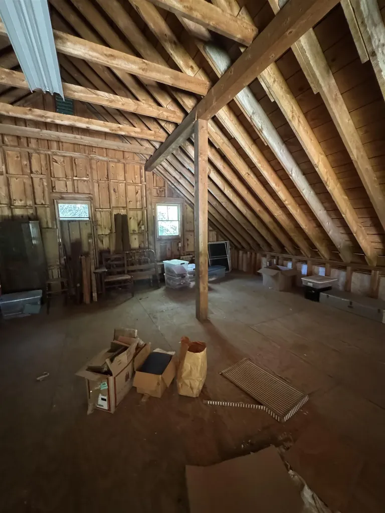 107 Greenfield Road New Boston NH 03070