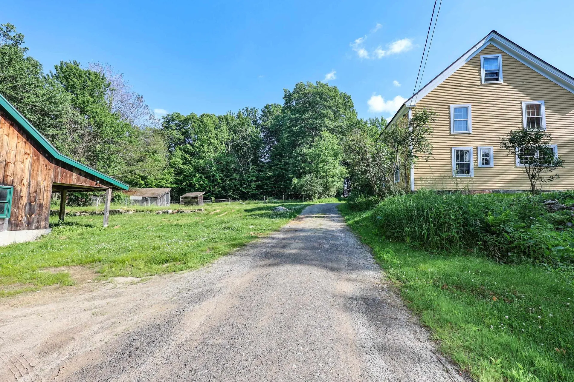 107 Greenfield Road New Boston NH 03070