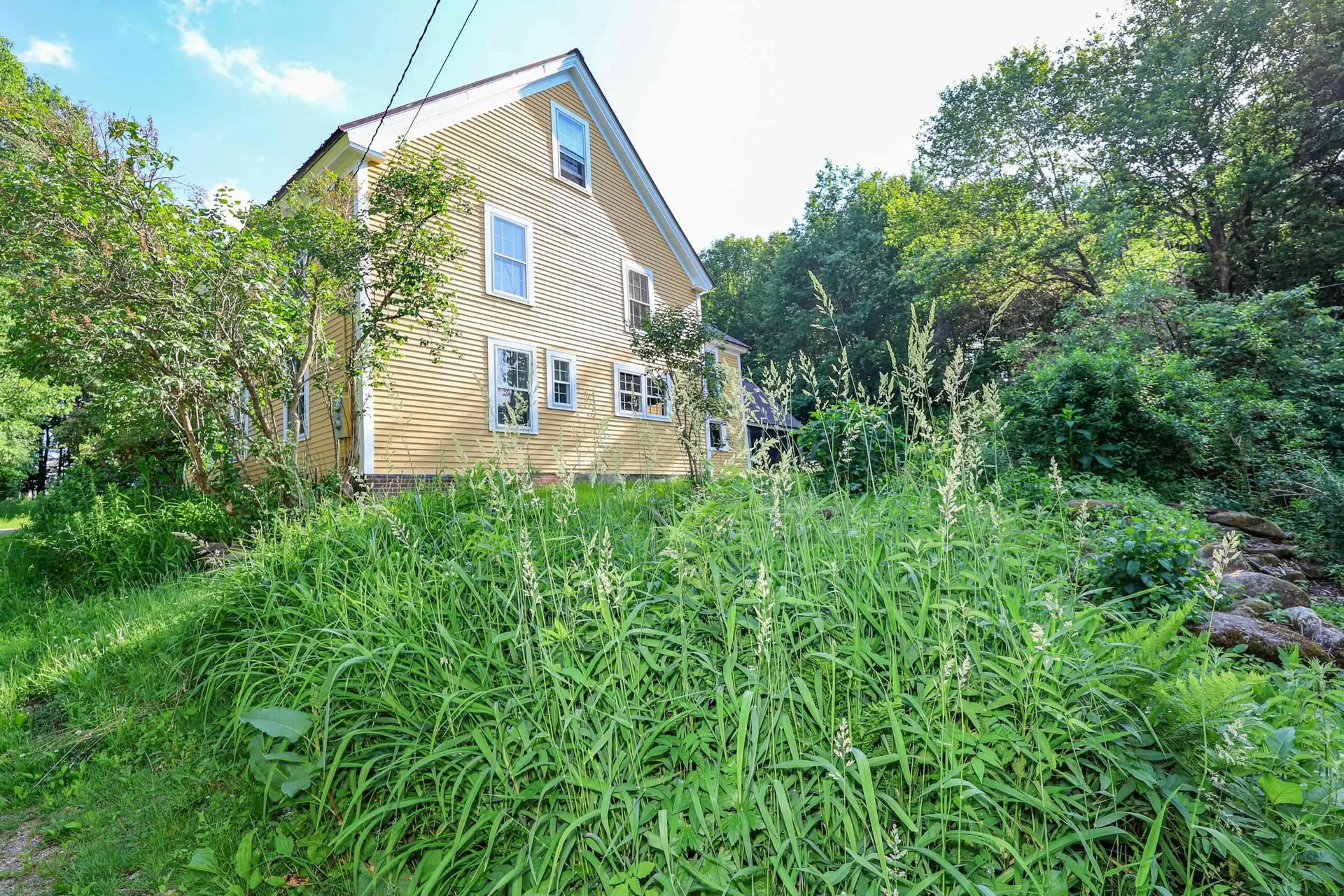 107 Greenfield Road New Boston NH 03070