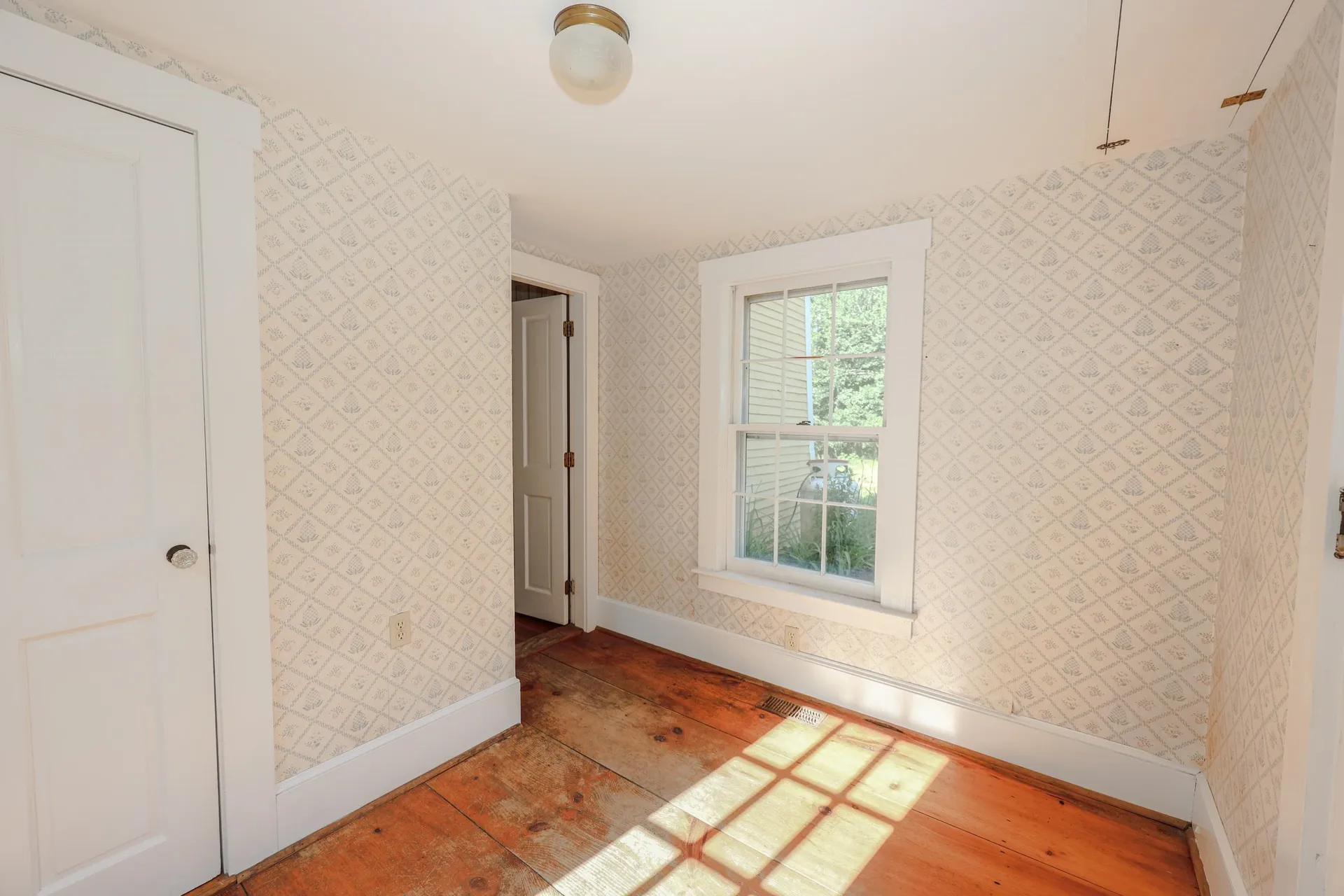 107 Greenfield Road New Boston NH 03070