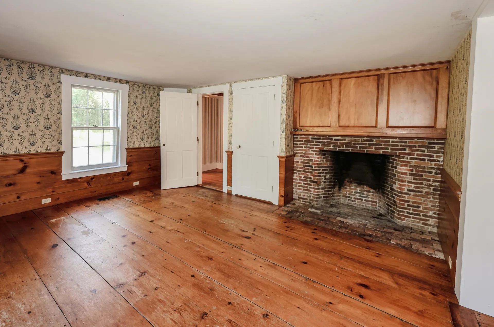 107 Greenfield Road New Boston NH 03070