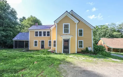 107 Greenfield Road New Boston NH 03070