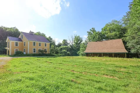 107 Greenfield Road New Boston NH 03070