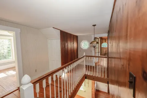 107 Greenfield Road New Boston NH 03070