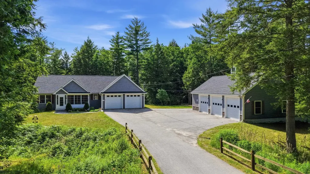 20 Hutchinson Hill Road Brookline NH 03033