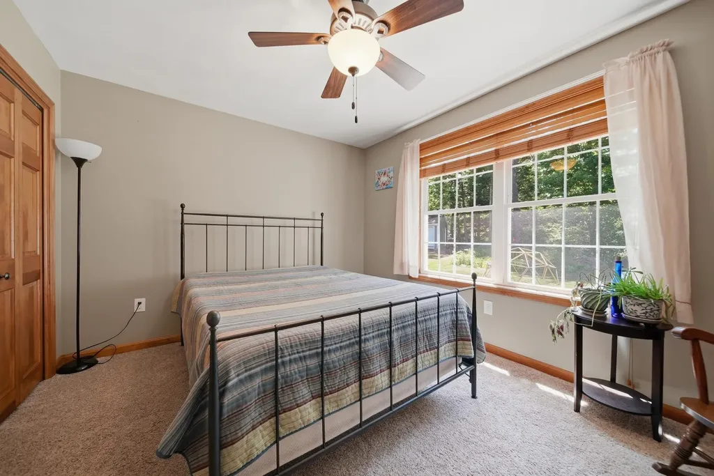 20 Hutchinson Hill Road Brookline NH 03033