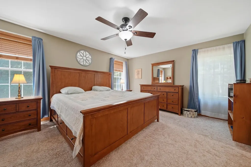 20 Hutchinson Hill Road Brookline NH 03033
