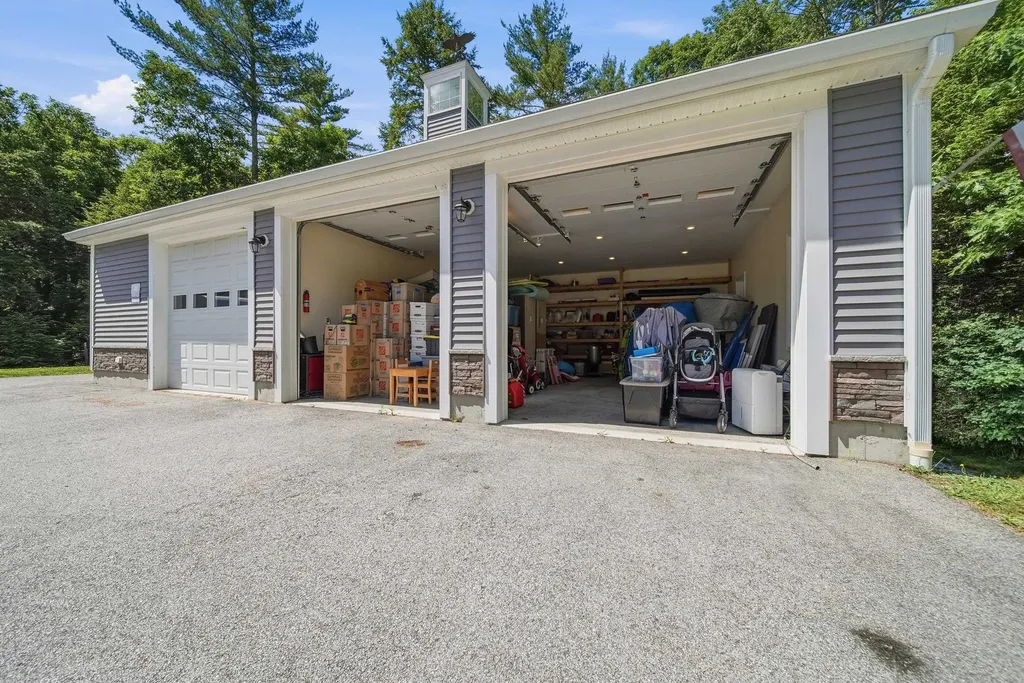 20 Hutchinson Hill Road Brookline NH 03033