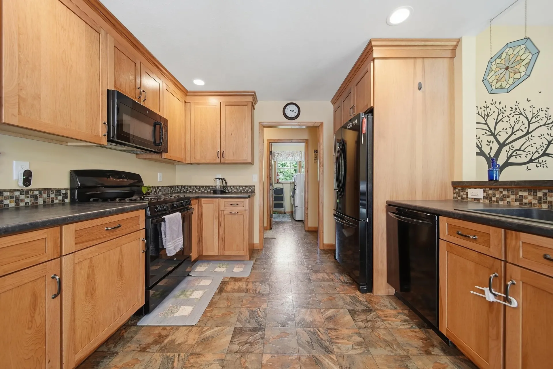 20 Hutchinson Hill Road Brookline NH 03033