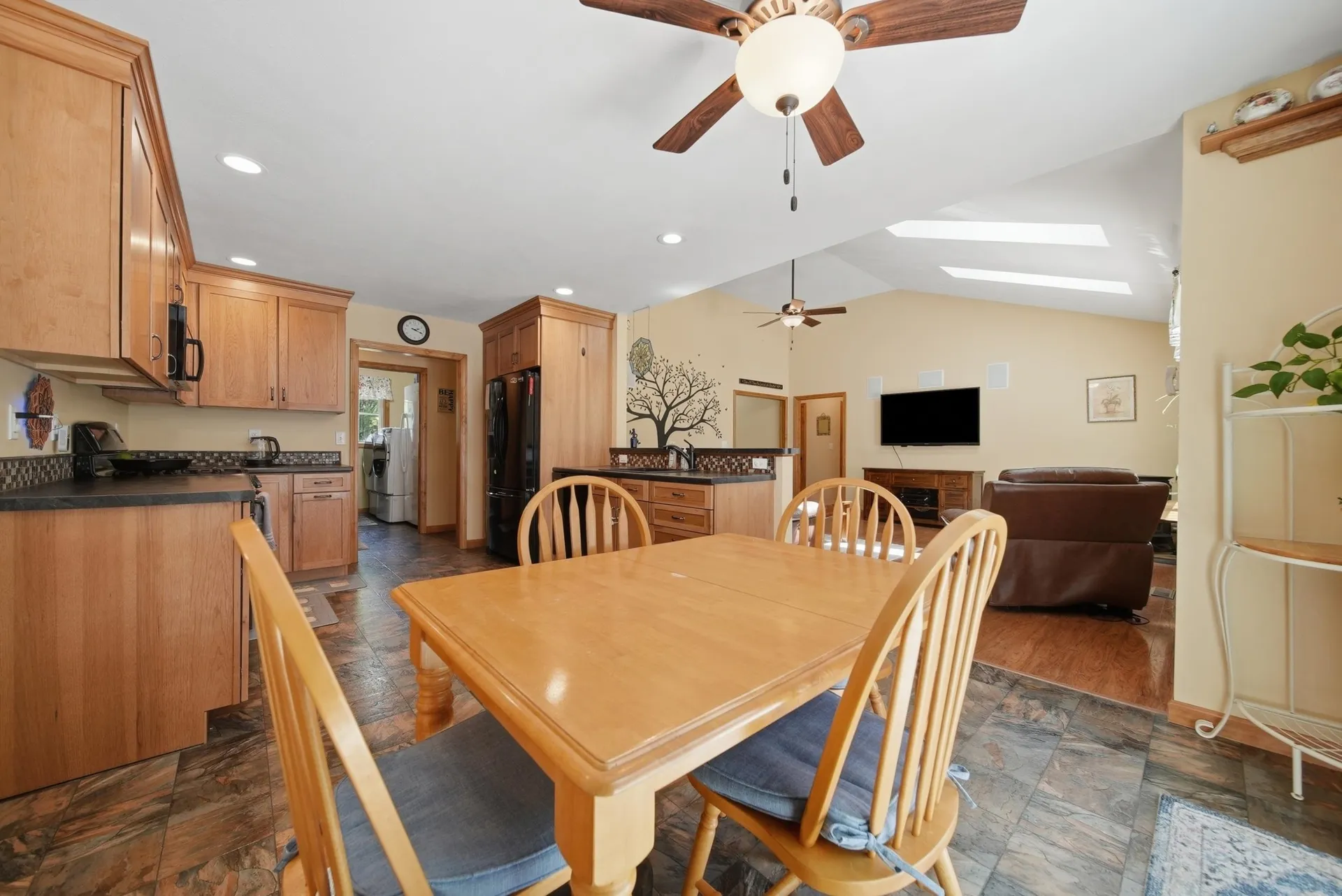 20 Hutchinson Hill Road Brookline NH 03033