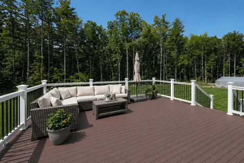 17 Carmel Road Pelham NH 03076