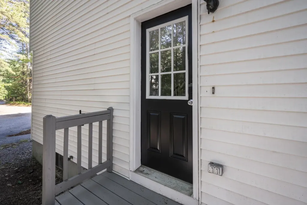 9 Cub Circle Amherst NH 03031