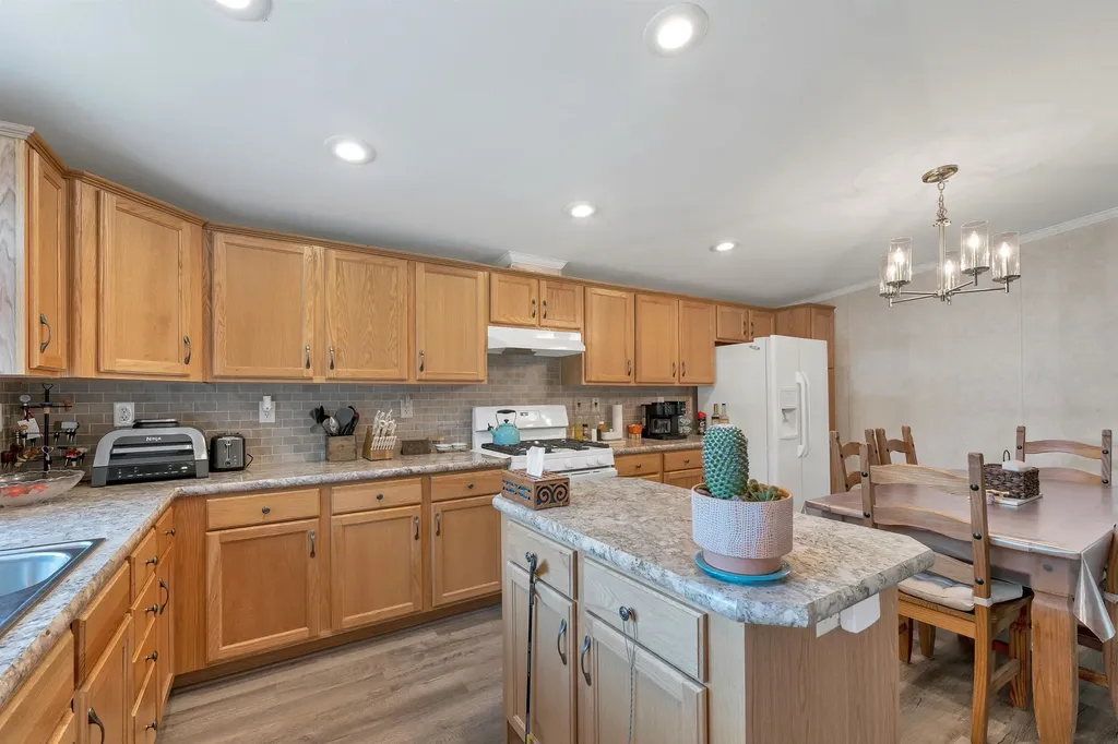41 Circle Drive Belmont NH 03220
