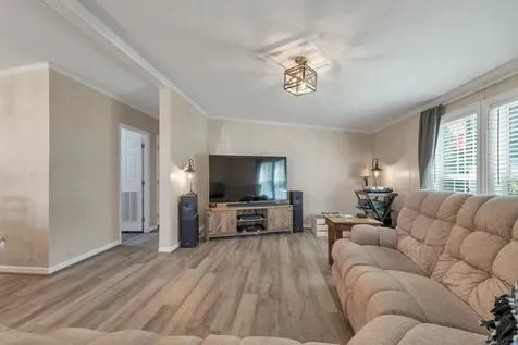 41 Circle Drive Belmont NH 03220
