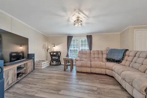 41 Circle Drive Belmont NH 03220