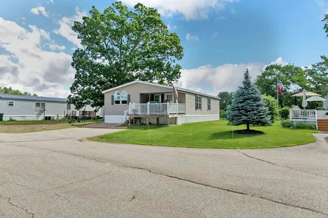 41 Circle Drive Belmont NH 03220