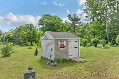 41 Circle Drive Belmont NH 03220