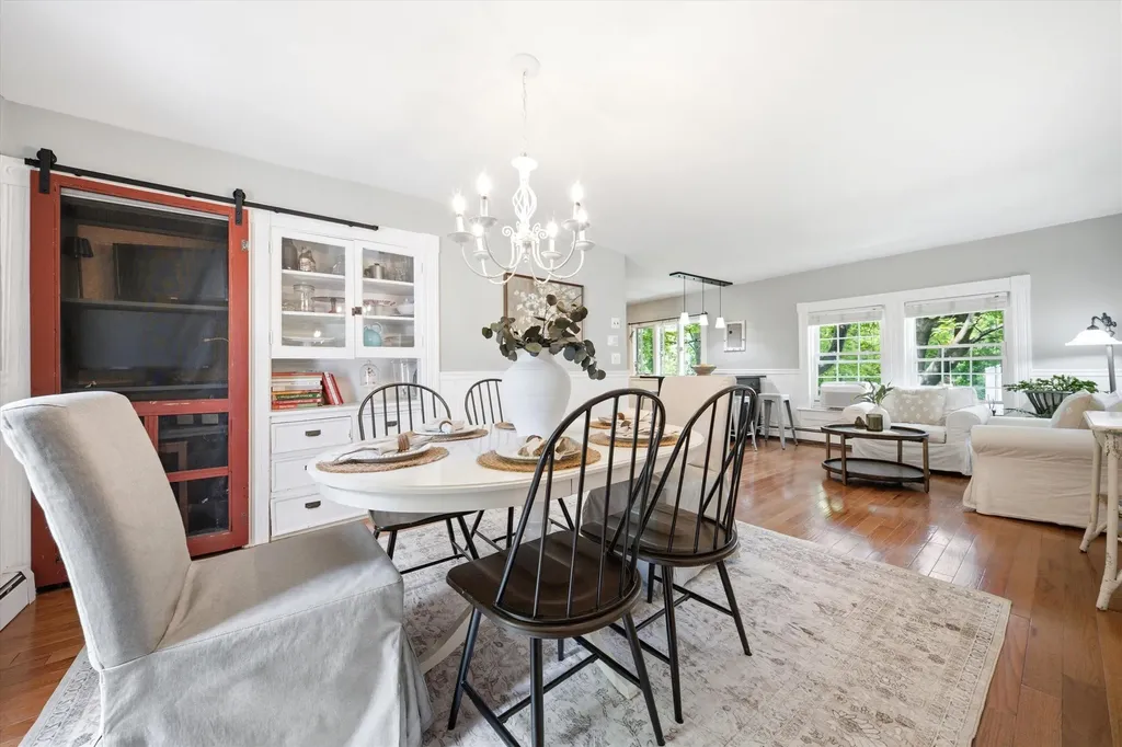 13 Nesmith Street Derry NH 03038