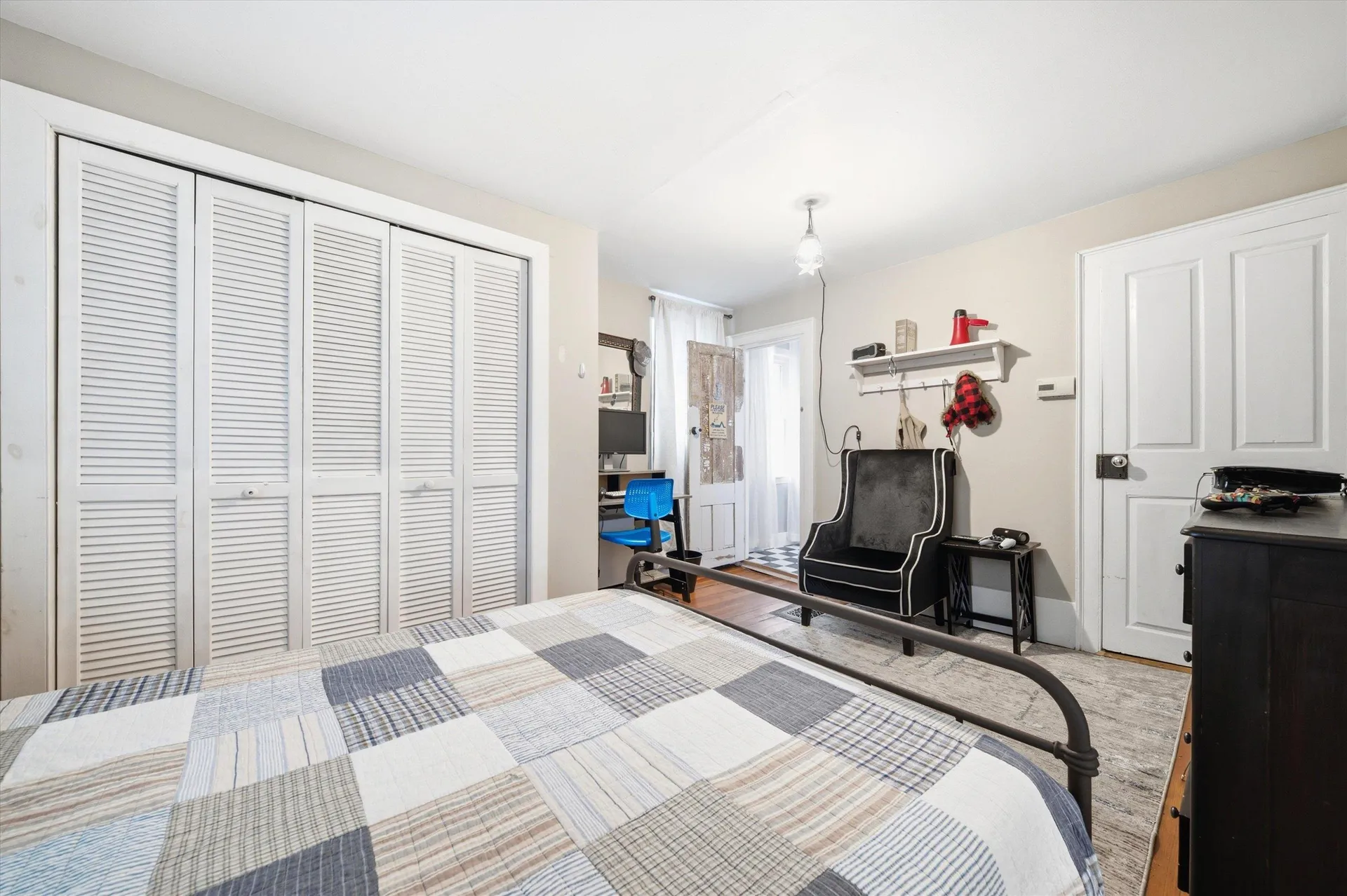 13 Nesmith Street Derry NH 03038