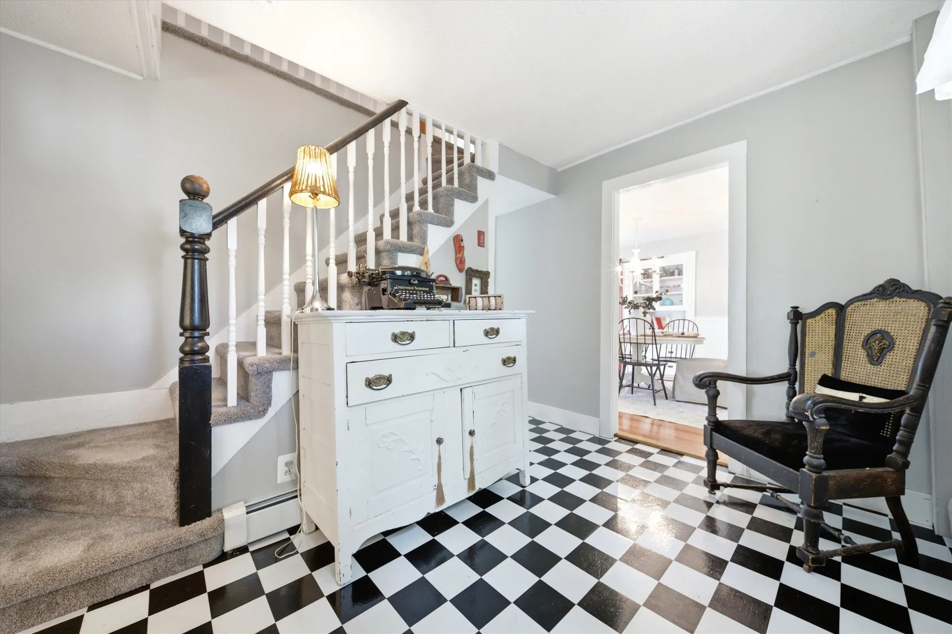 13 Nesmith Street Derry NH 03038