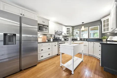 13 Nesmith Street Derry NH 03038