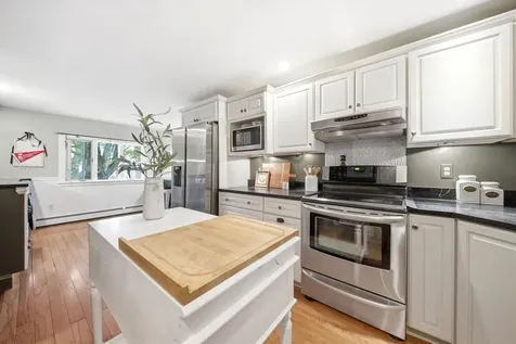 13 Nesmith Street Derry NH 03038