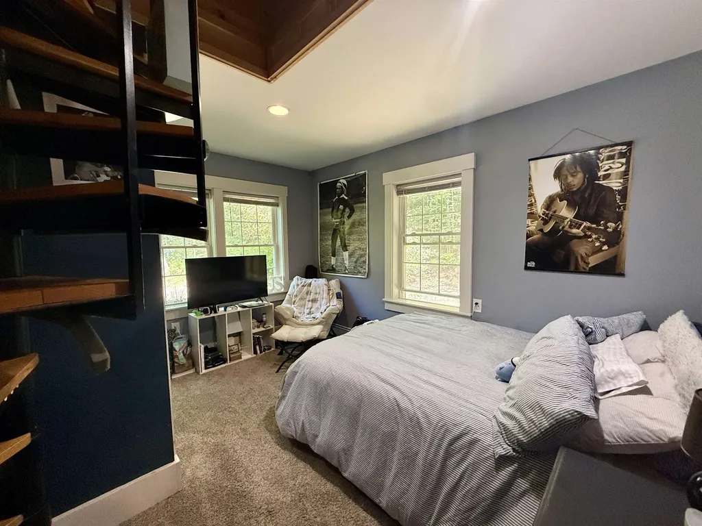 15 Gale Road Andover NH 03216