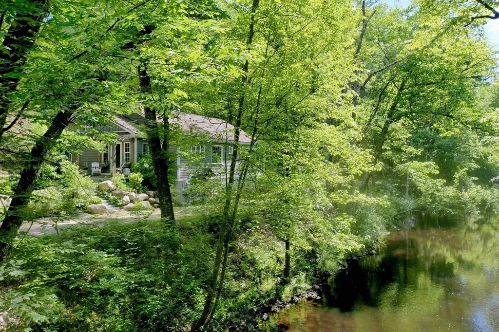 15 Gale Road Andover NH 03216