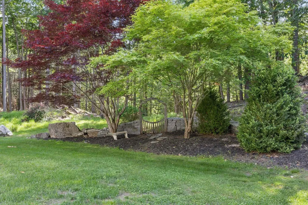 21 N Village Road York ME 03902