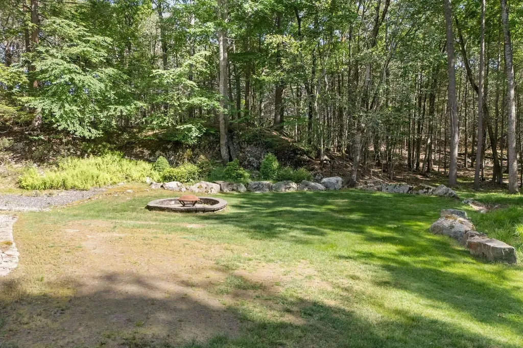 21 N Village Road York ME 03902