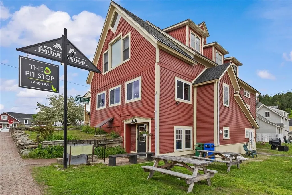112 Main Street Stowe VT 05672