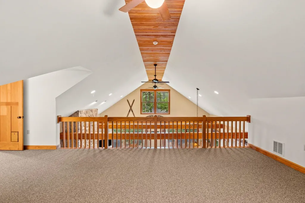 112 Pondview Road Weare NH 03281