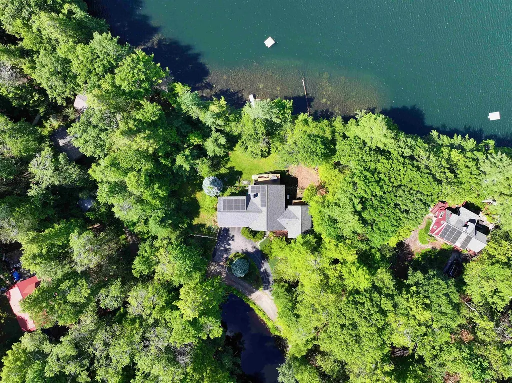 112 Pondview Road Weare NH 03281
