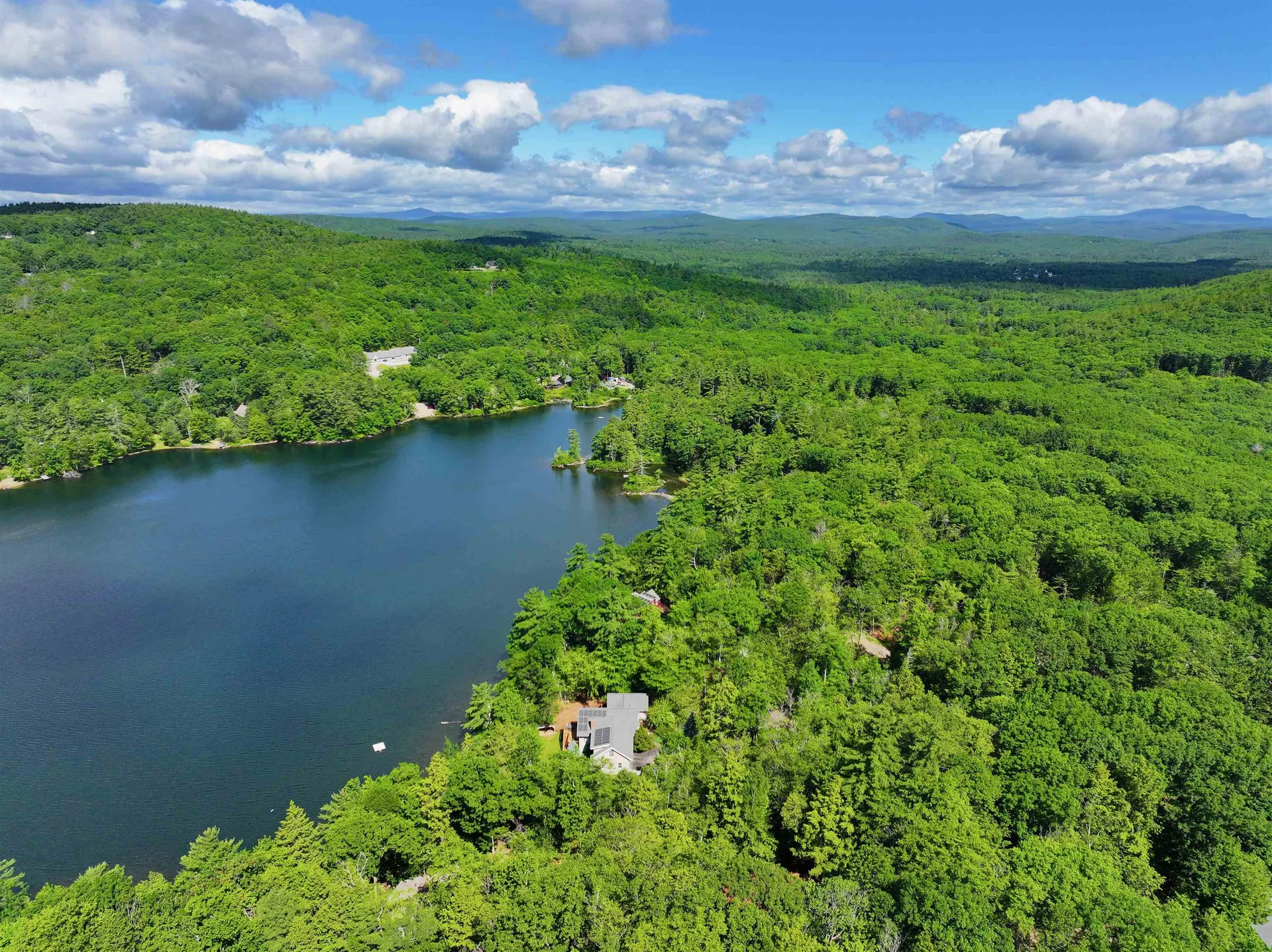 112 Pondview Road Weare NH 03281