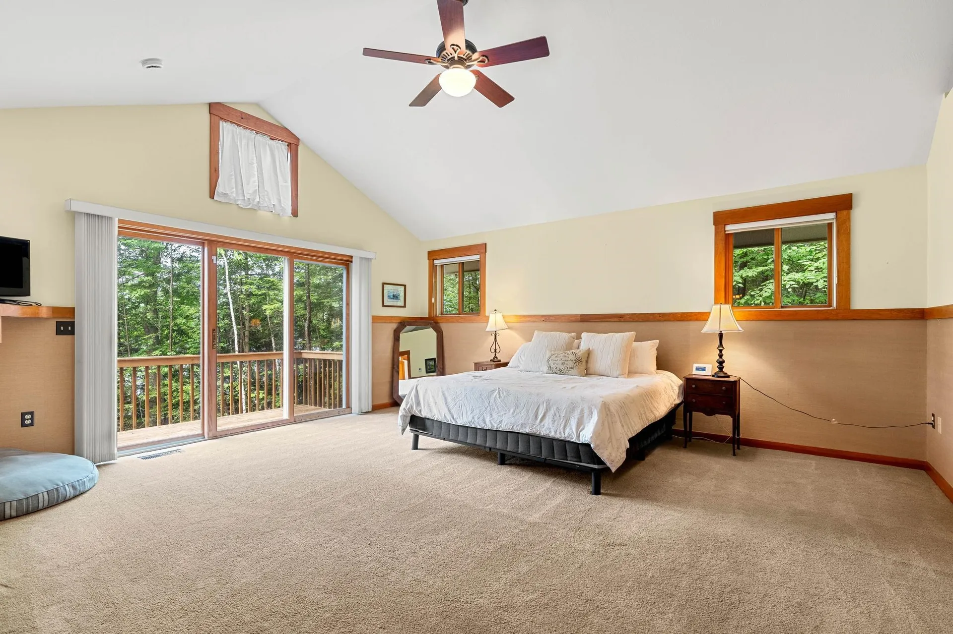112 Pondview Road Weare NH 03281