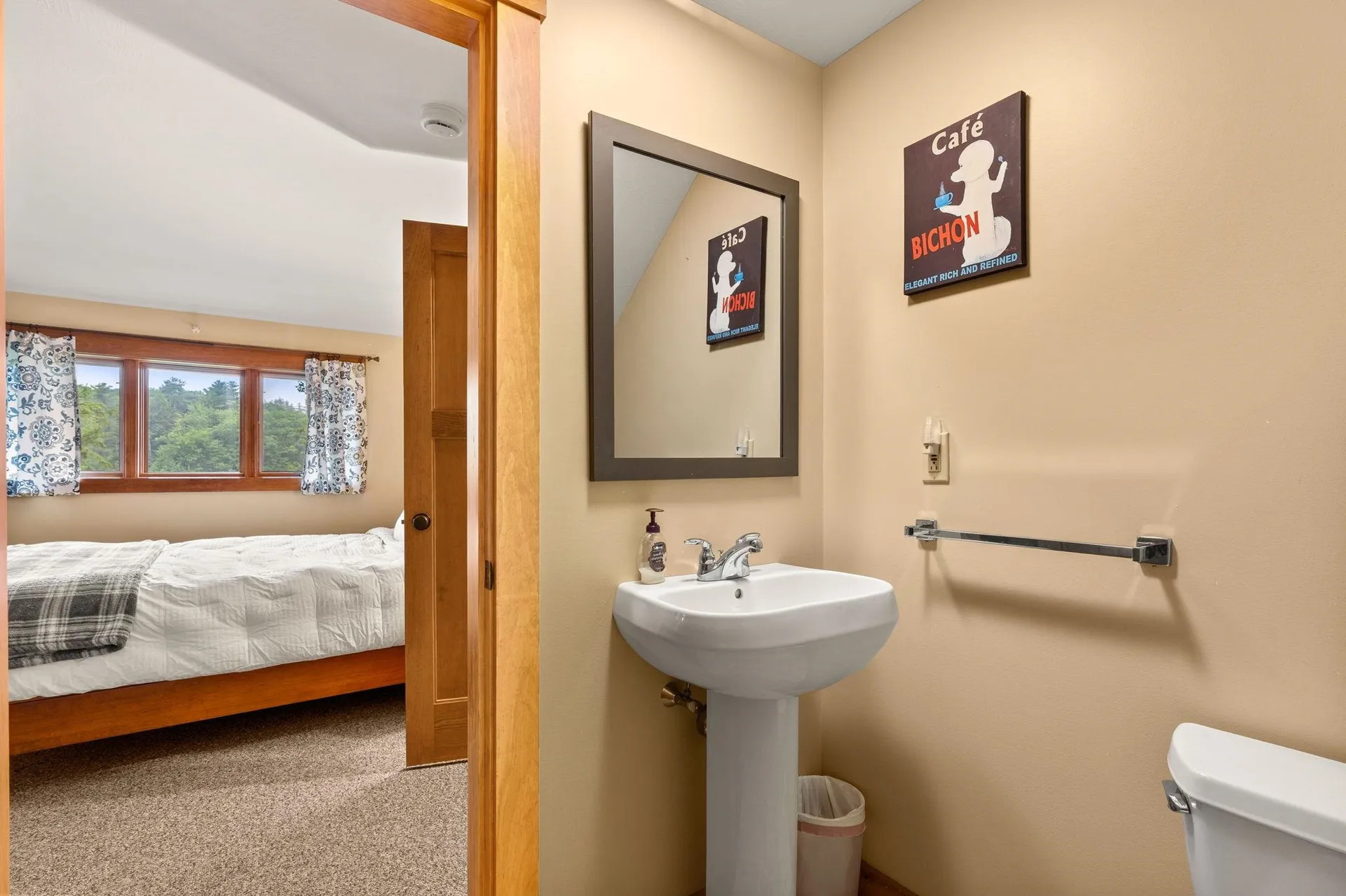 112 Pondview Road Weare NH 03281
