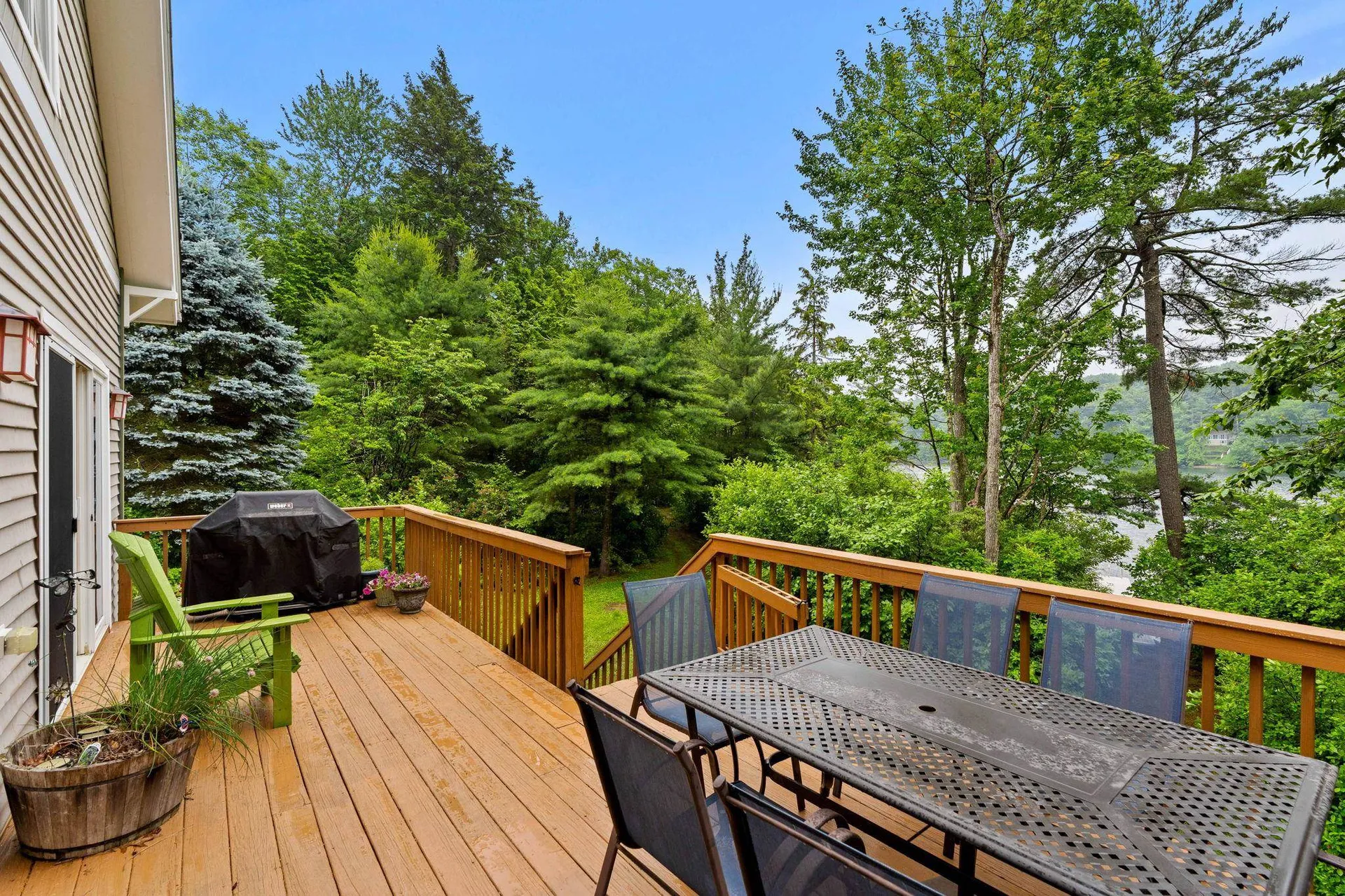 112 Pondview Road Weare NH 03281