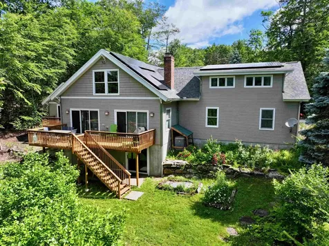 112 Pondview Road Weare NH 03281