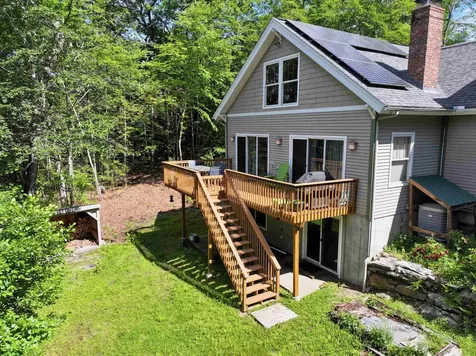 112 Pondview Road Weare NH 03281