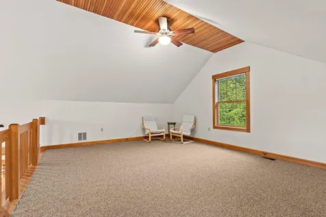 112 Pondview Road Weare NH 03281