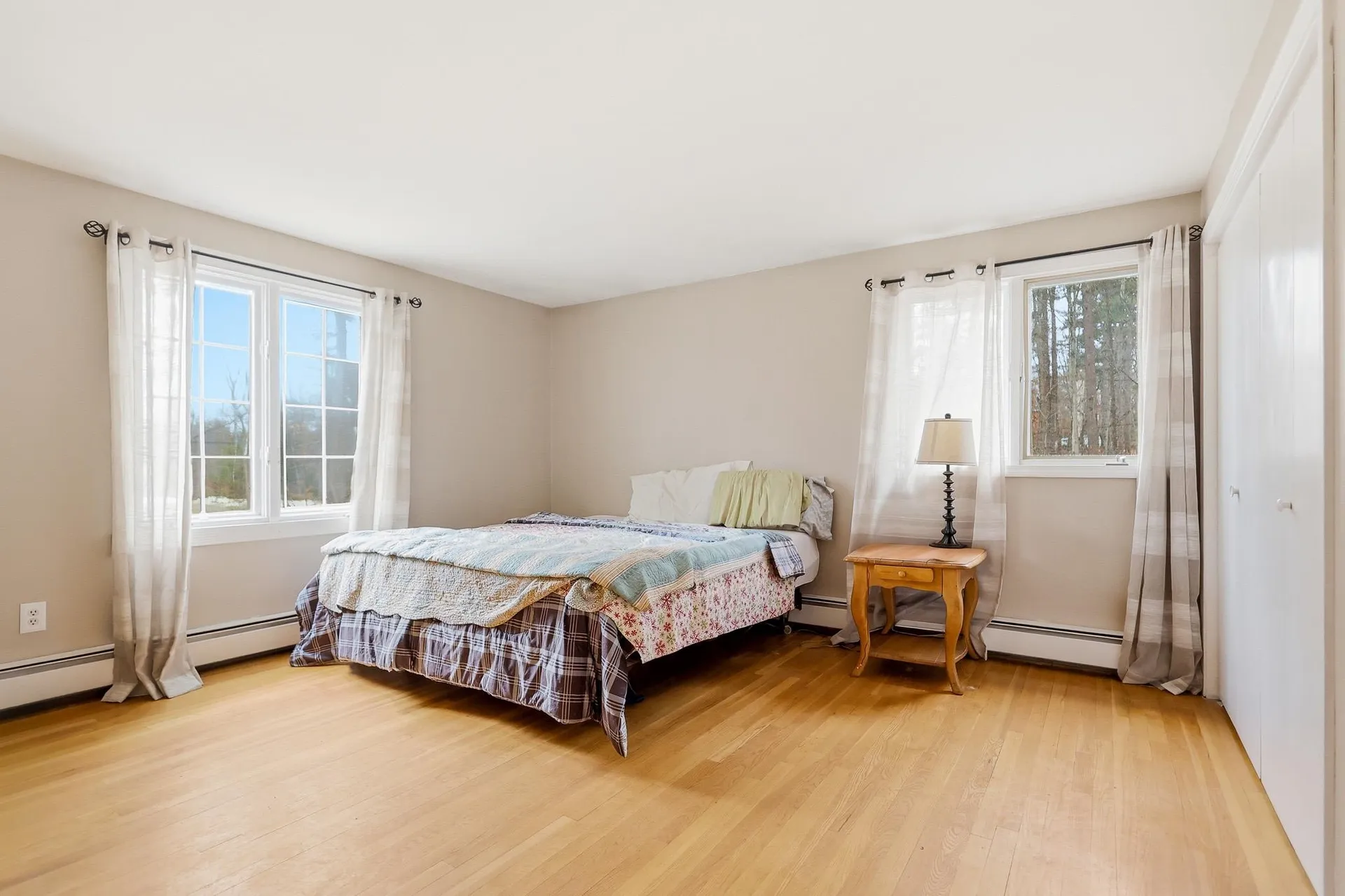 773 Mammoth Road Pelham NH 03076
