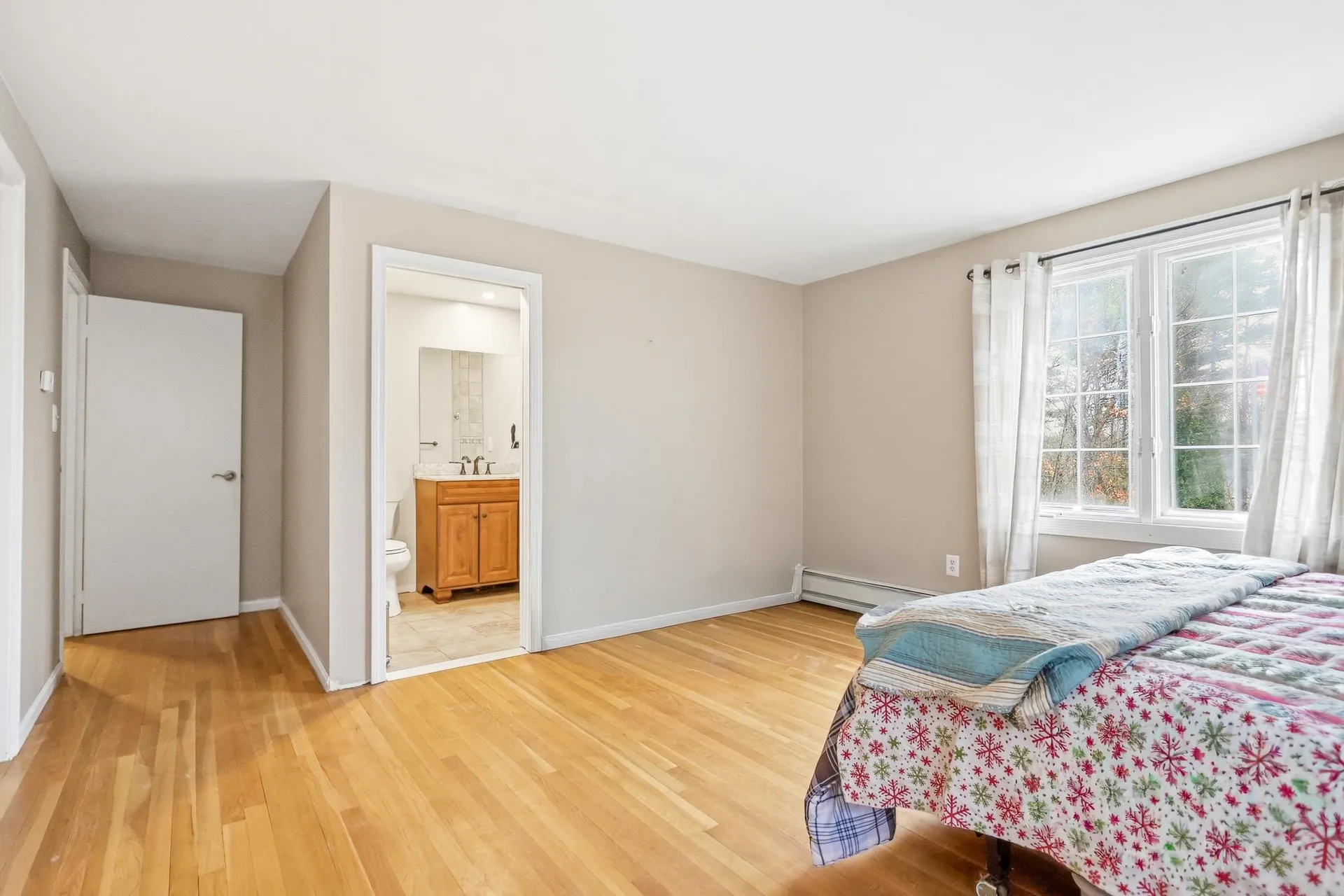 773 Mammoth Road Pelham NH 03076