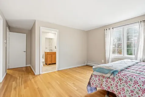 773 Mammoth Road Pelham NH 03076