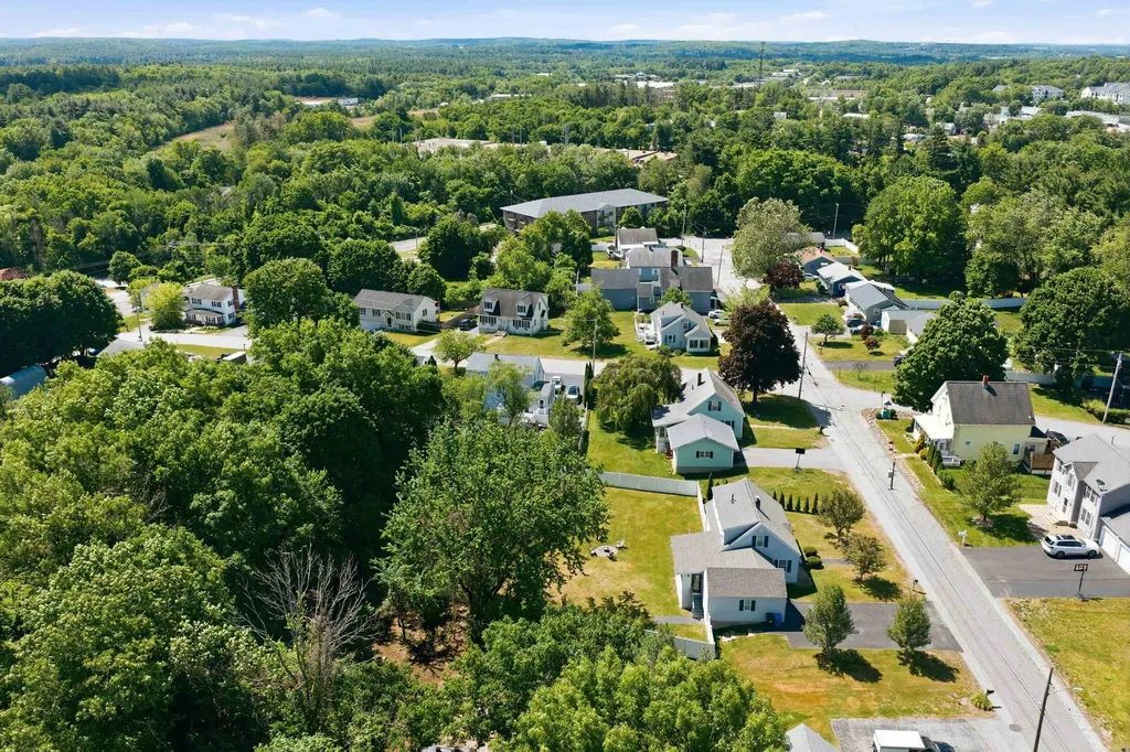 103 Broadway Avenue Manchester NH 03104