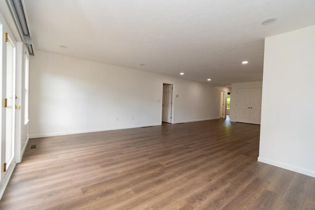 7 St Andrews Drive Bedford NH 03110