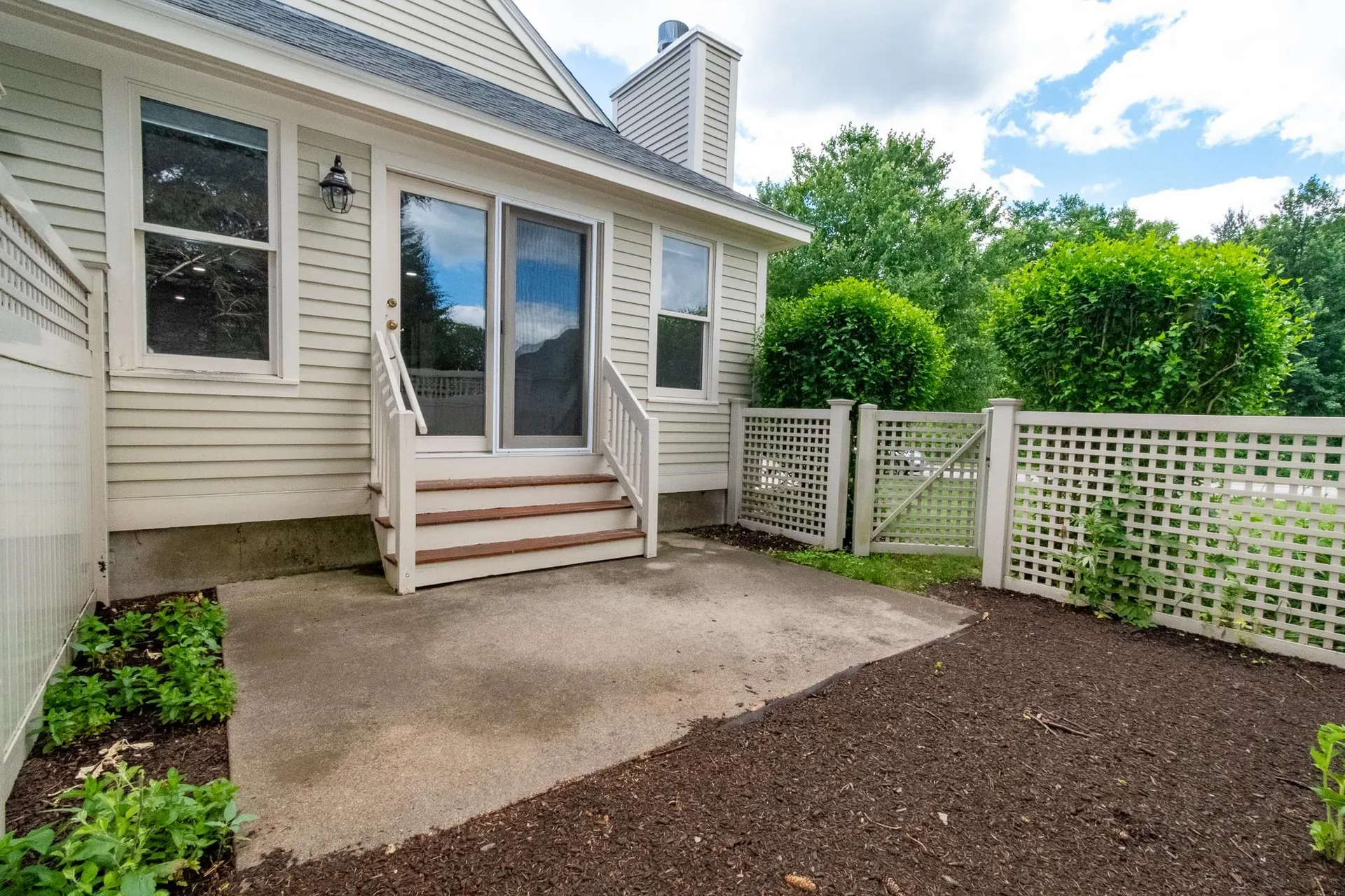 7 St Andrews Drive Bedford NH 03110